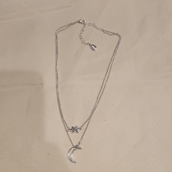 Silver Star and Moon‎ Necklace - Picture 1 of 3